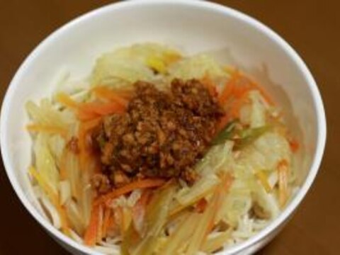 残り物から変身！肉味噌のっけうどん